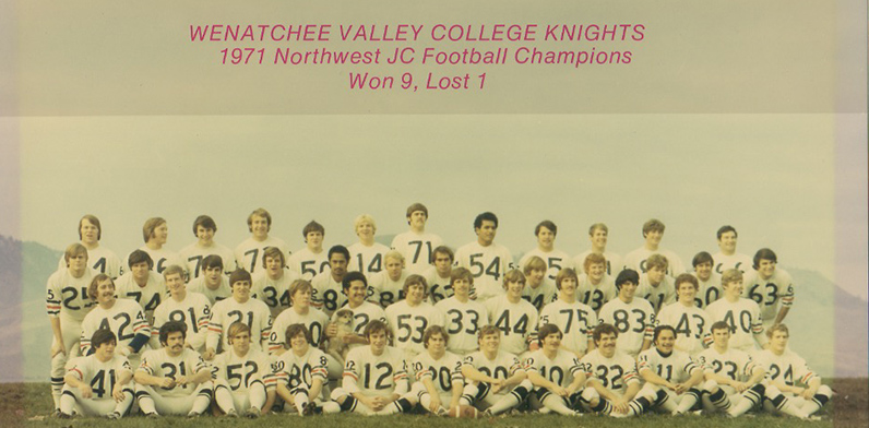 1971 Knights Football Team
